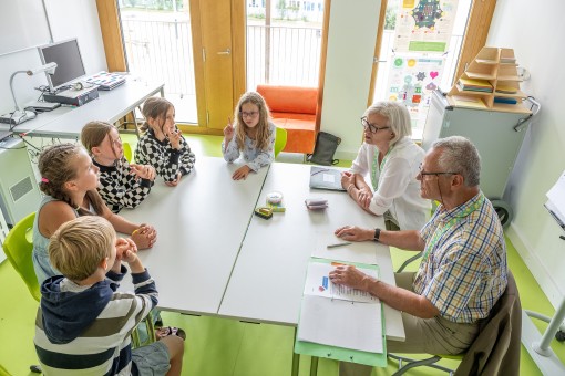 Bürgerstiftung Kerscher unterstützt „Seniorpartner in School“ SiS